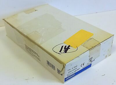 Omron Z-15GD 125-480 V AC/DC 15 A Limit Switch
