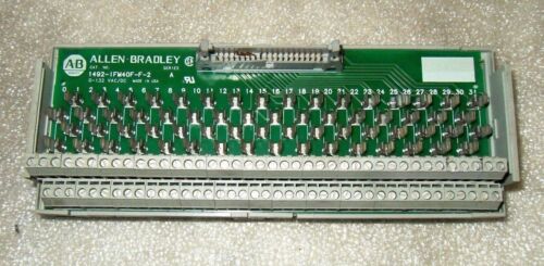 1 Allen-Bradley 1492-IFM40F-F-2 40 POINT ISOLATED DIGITAL FUSIBLE IFM