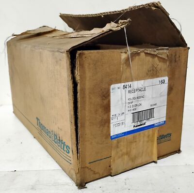 Russellstoll 8414 60 A 600 V AC 3 W 4 P HS Ever-Lok Receptacle