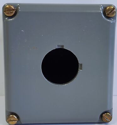 Square D 9001-KY1 2470-B2-X1 Enclosure for Pushbutton