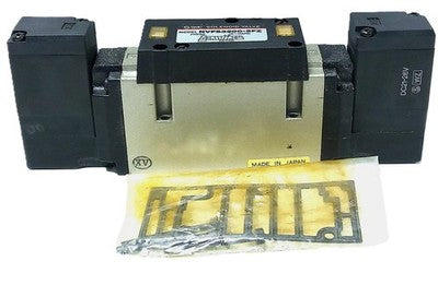 SMC NVFS3200-5FZ 15-145 psi Solenoid Valve w/ 21-26 V DC Coils