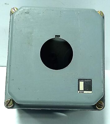 Cutler-Hammer 10250TN11 NEMA 4,4x,12,13 Watertight/Oiltight Pushbutton Enclosure