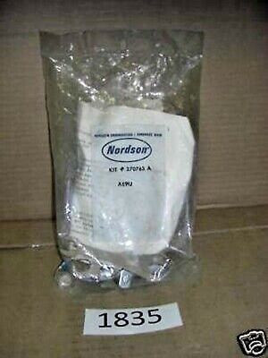 Nordson 270763A Installation Kit Npt / Iso Adapters