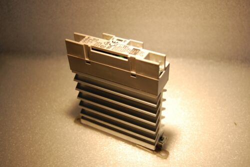 Omron Relay G3PB-215B-VD