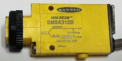 Banner Engineering 25965 / SM2A312D Photoelectric Proximity Sensor