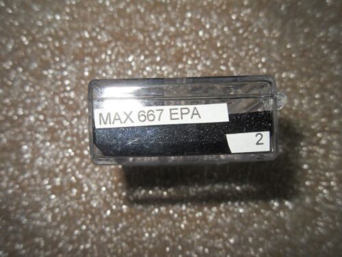 1 LOT OF 2 MAXIM MAX667EPA DC CONVERTERS