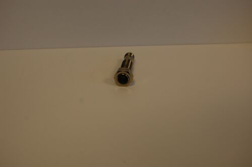 Cutler-Hammer proximity sensor E57-12PA502-GD