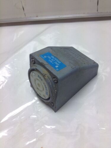 Hubbell HBL2420AR RECEPTACLE