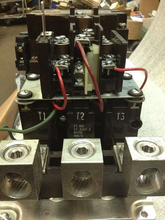 Cutler-Hammer A10GNO 200-575 V 270 A NEMA SIZE 5 200 HP Starter