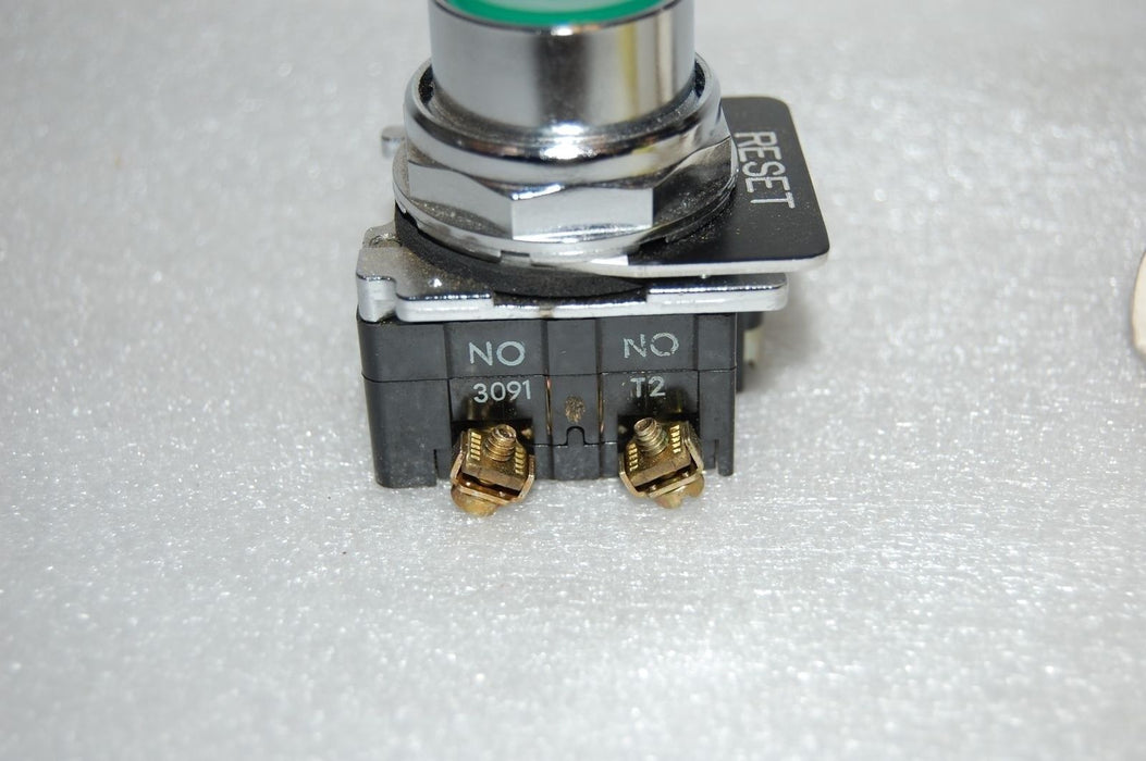 Cutler-Hammer GREEN PUSH BUTTON T103