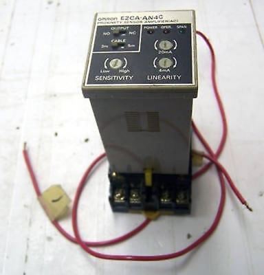 OMRON AMPLIFIER WITH BASE P/N E2CA-AN4C