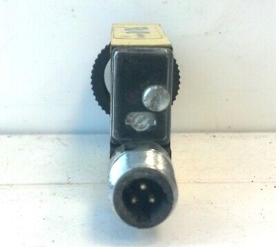 Banner Engineering SM2A31RQD 24-240 V AC Mini-Beam Receiver Photoelectric Sensor