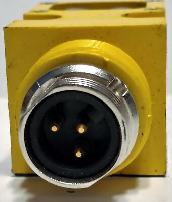 Banner Engineering 26577 / SM2A912LVQD VALUE-BEAM Photoelectric Sensor