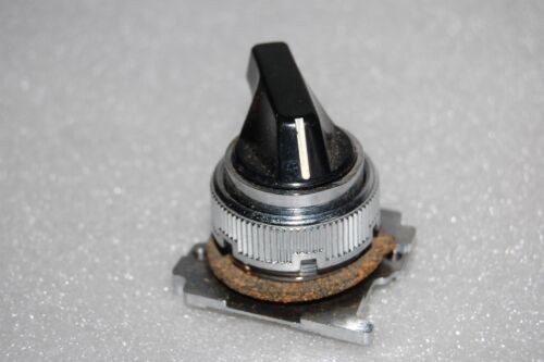 Cutler-Hammer 10250T30U Oil Tight 2 Position Lever Selector