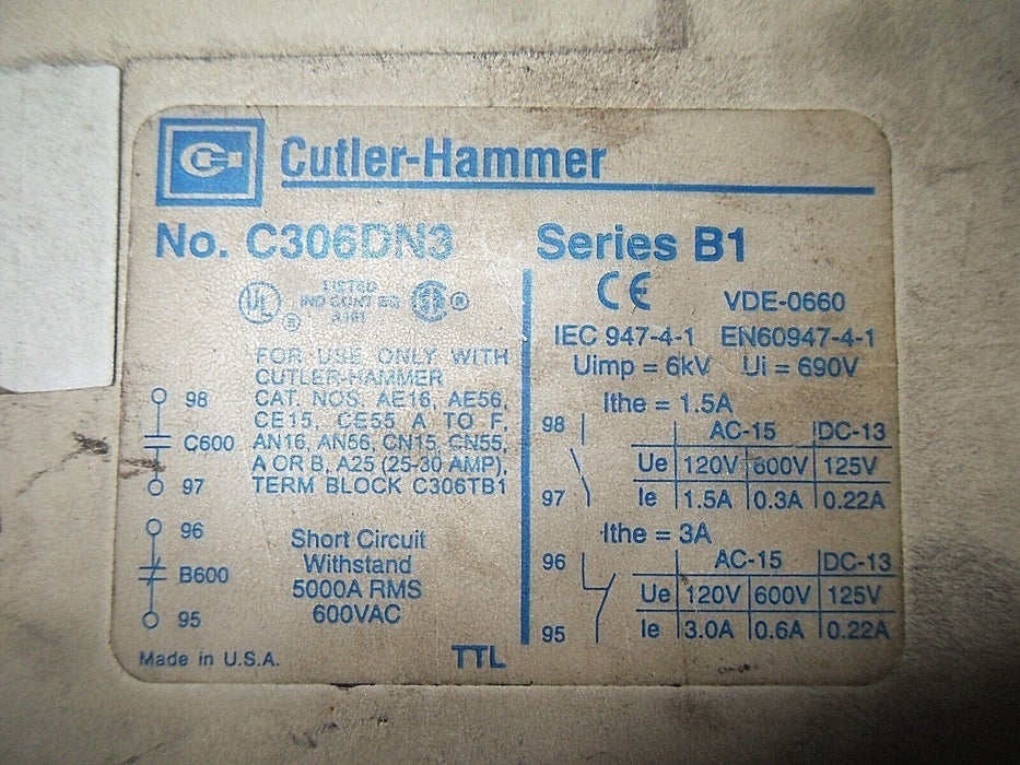 Cutler-Hammer C306DN3 32A 3-Pole Relay