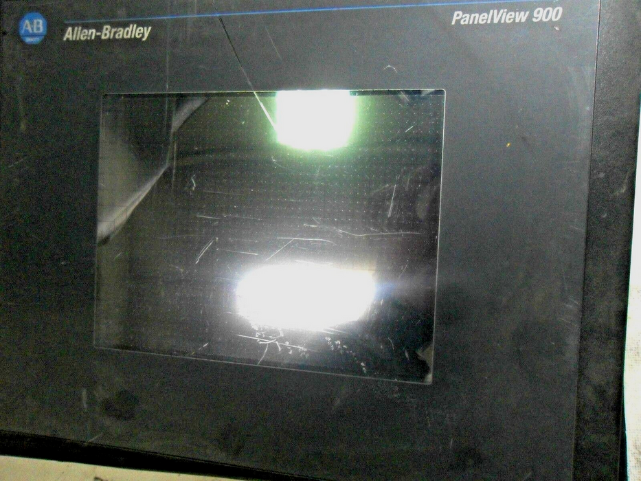 Allen-Bradley 2711-T9C1X 100-240 V AC Panel View 900