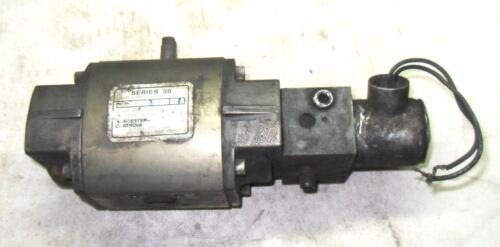 1 WORCESTER CONTROLS HHU 32003 DOUBLE ACTING PNEUMATIC ACTUATOR