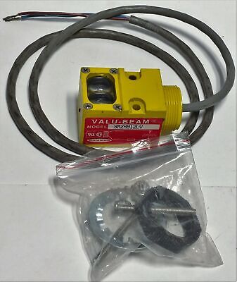 Banner Engineering 26575 / SM2A912LV Photoelectric Proximity Sensor