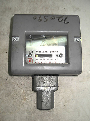 Honeywell C647A 1010 1 Gas Pressure Switch 0-100 PSI