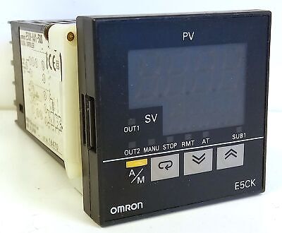 Omron E5CK-AA1-500 100-240 V AC Digital Process Controller