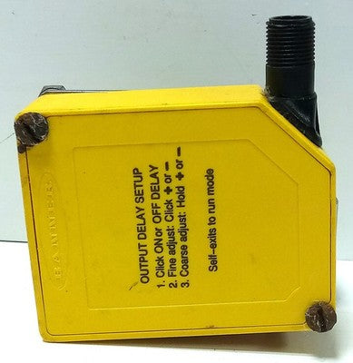 Banner Engineering Q60BB6AFV1000Q 10-30 V DC Adjustable Photoelectric Sensor