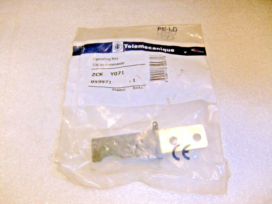 Telemecanique Actuator Key ZCK Y071