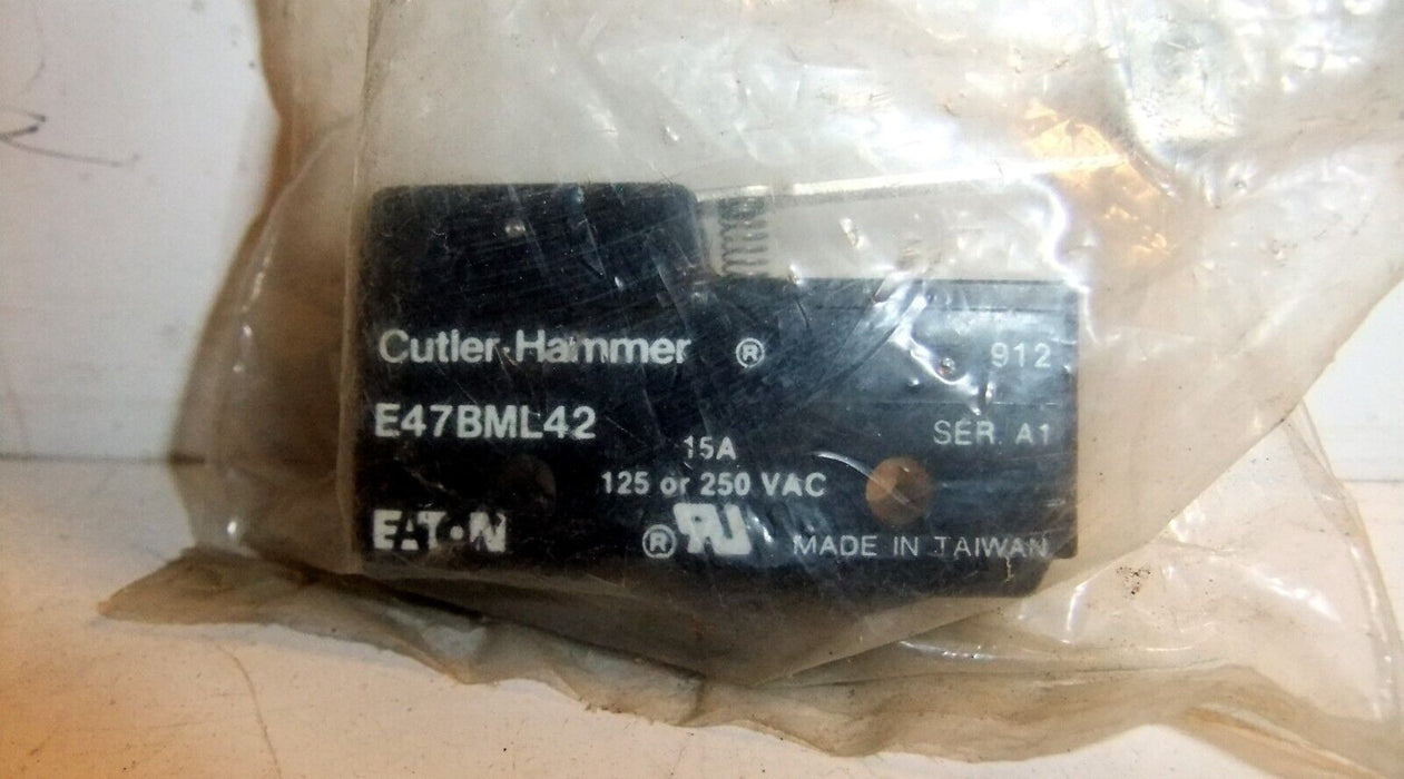 Cutler-Hammer E47BML42 Precision Limit Switch