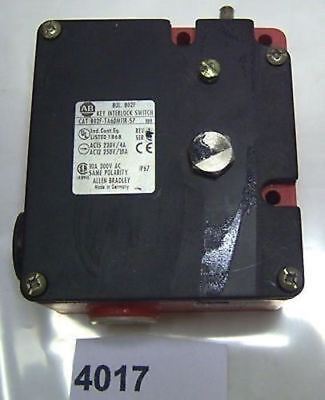 Allen-Bradley Key Safety Switch 802F-TA6OM11K-57