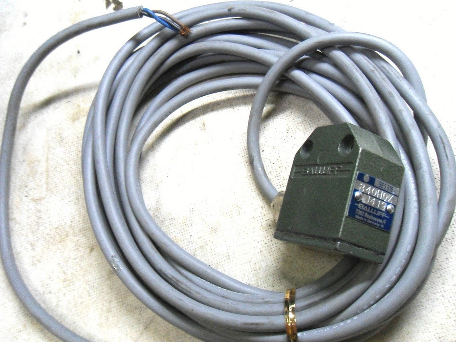 Balluff 340H0X Proximity Switch
