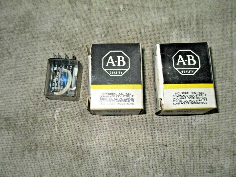 3 Allen-Bradley 700-HC14A12 Relays