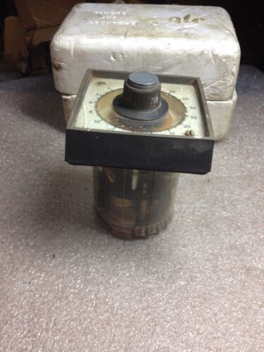 ATC 309D016A04PX Timer