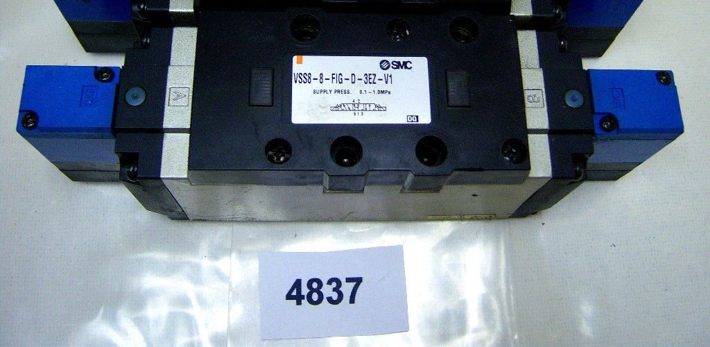 SMC VSS8-8-FIG-D-3EZ-V1 Solenoid Valve with 21-26 V Coil