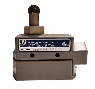Honeywell BZE6-2RQ8 125-600 V AC/DC 15 A Roller Plunger Limit Switch