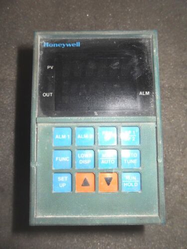 Honeywell DC5061-0-1A00-330-00-0111 Temperature Controller