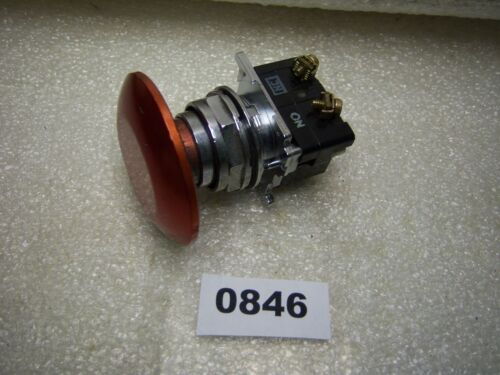 Cutler-Hammer Red Push Button 10250T-33R