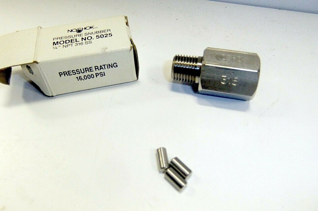 Noshok 1/4 NPT Piston Pressure Snubber 5025