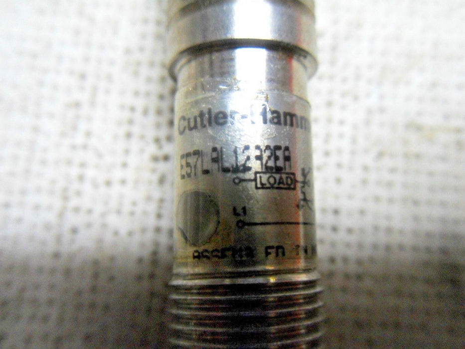 Cutler-Hammer E57LAL12A2EA Proximity Switch