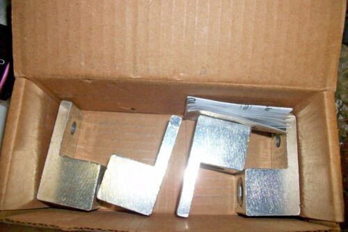 4 Panduit LAMA500-38-6Y ALUMINUM MEC Single Barrel Lug