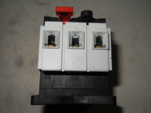 1 TELEMECANIQUE V2 SWITCH BODY