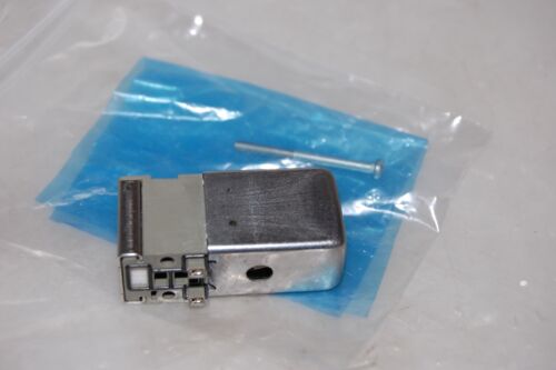 SMC V212-5 Pilot Valve Assembly