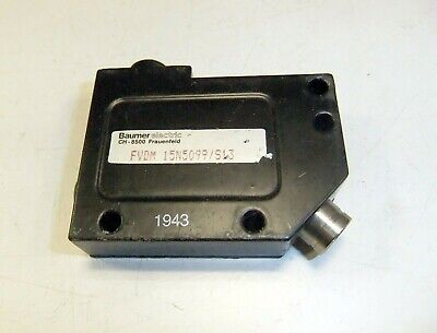 Baumer Photoelectric Sensor FVDM 15N5099/S13