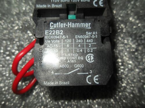 Cutler-Hammer E22TL1 Push to Test Pilot Light