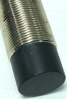 Cutler-Hammer E57-18GU08-GDB 10-30 V DC Proximity Sensor