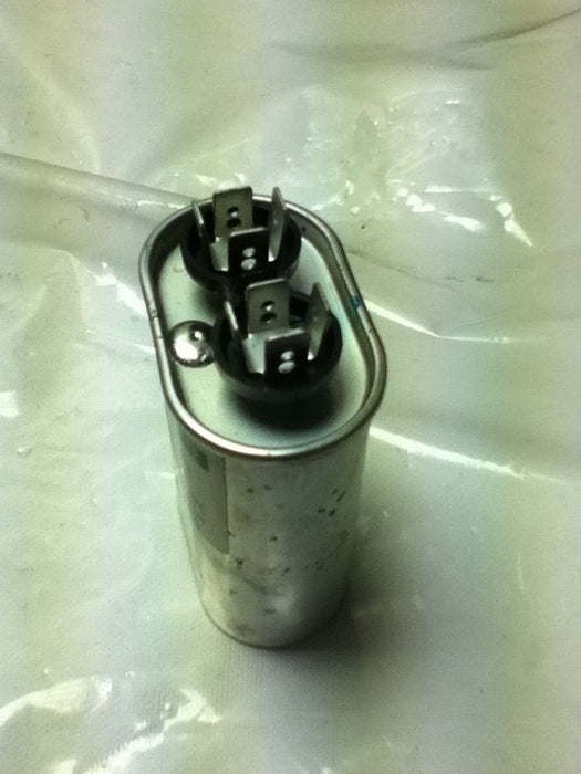 Lot OF 3 CDE SFA66S3K288B-F Capacitors