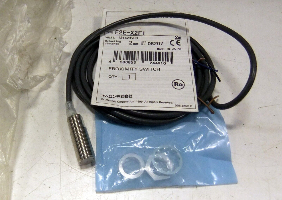Omron E2E-X2F1 Proximity Switch