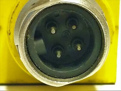 Banner Engineering 26397 / SM912DSRQD Photoelectric Proximity Sensors
