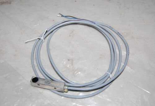 Balluff BES017P INDUCTIVE SENSOR PROXIMITY SENSOR