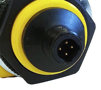 Banner Engineering Q40AW3FF200Q1 33386 20-250VAC Photoelectric Sensor