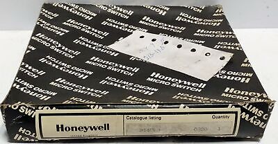 Honeywell 914CE3-6 Limit Switch with Cross Roller Plunger