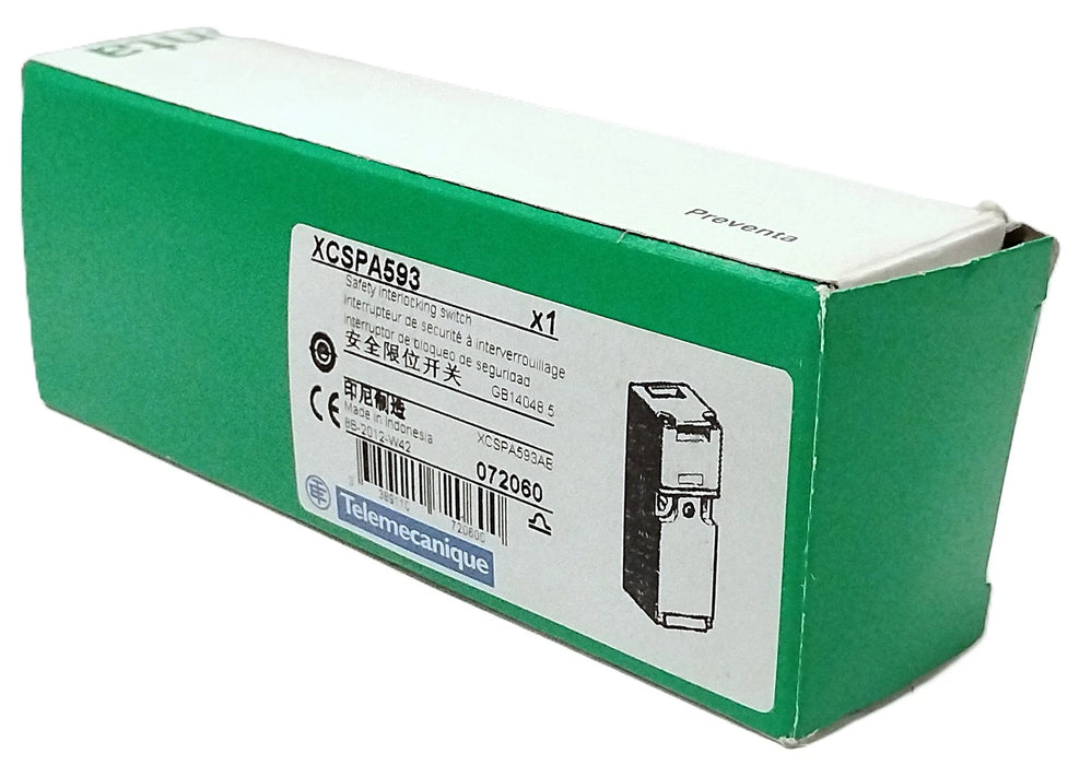 Telemecanique XCSPA593 240 V 3 A Safety Interlocking Switch